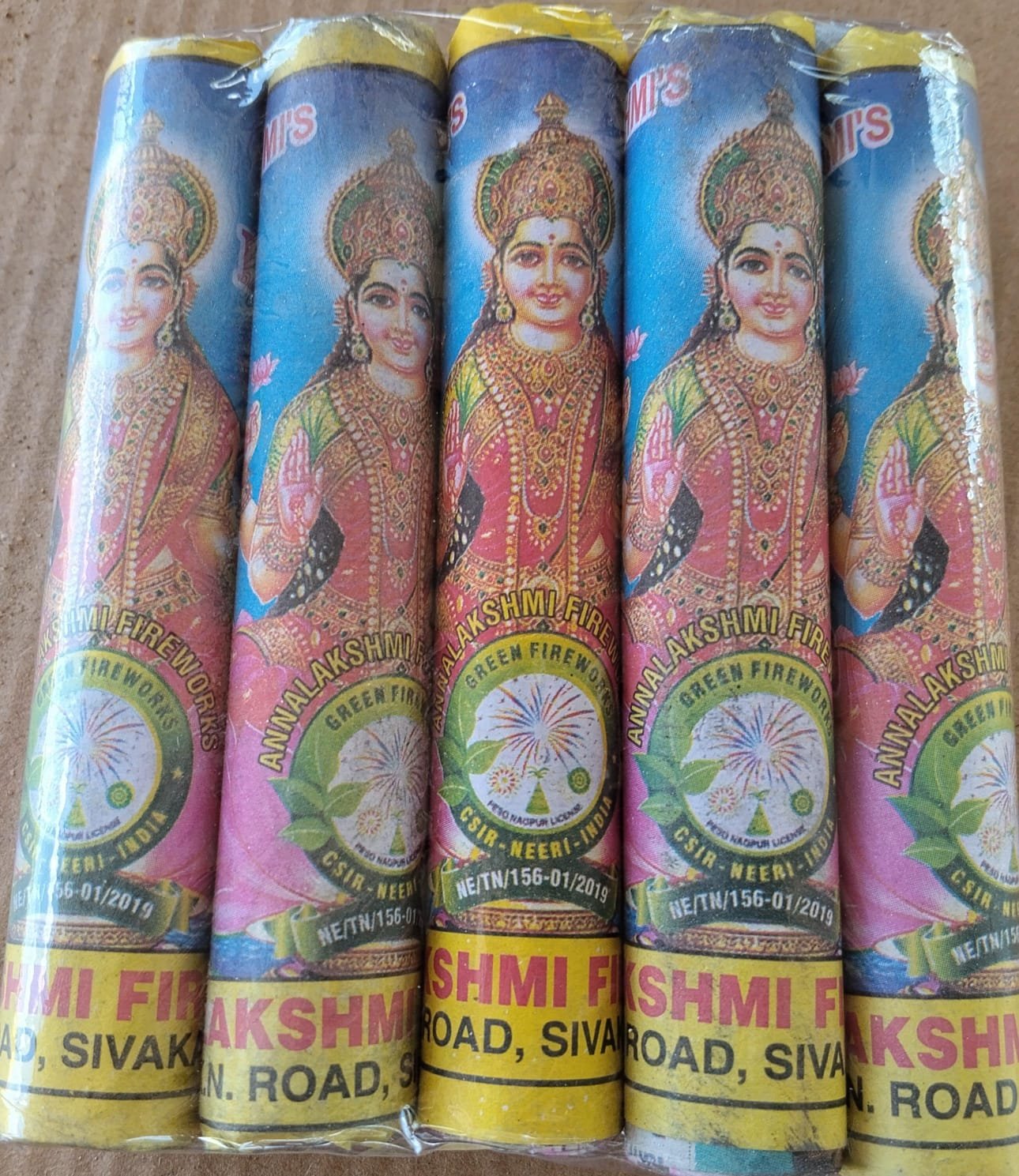4" Super Deluxe Lakshmi