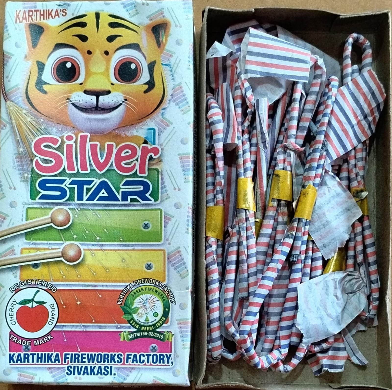 1 1/2' Twinkling star